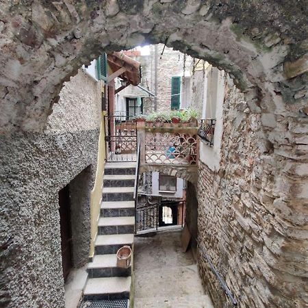Perinaldo Casa Del Gufo 아파트 외부 사진